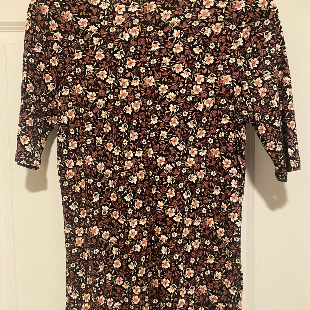 NWT Torrid Cotton Henley Elbow Sleeve Top in Women’s 0 (L12) - Picture 3 of 4